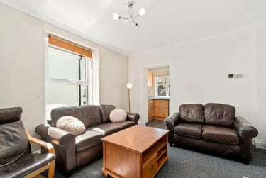 6 bed house, Chaddlewood Avenue, Lipson, Plymouth, PL48RF - Image 3
